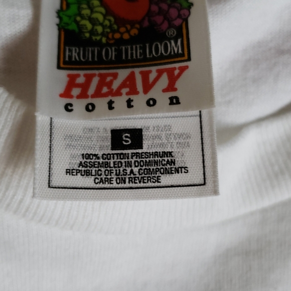 Donated White T Shirt size small Spring cleaning - Picture 2 of 2